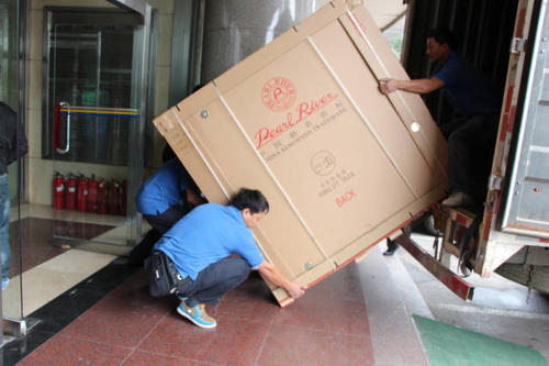 根河钢琴贵重工艺品无忧运